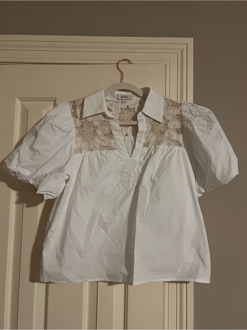 Avara White Cotton Puff Sleeve Blouse with Lace Yoke